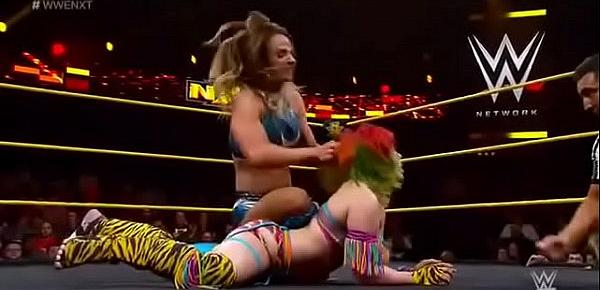 Asuka vs Emma NXT.